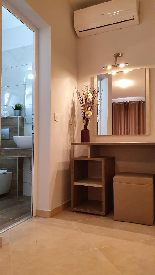 דירות סארטי Vasiliki House מראה חיצוני תמונה