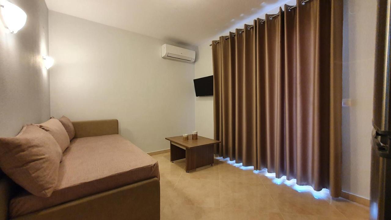 דירות סארטי Vasiliki House מראה חיצוני תמונה
